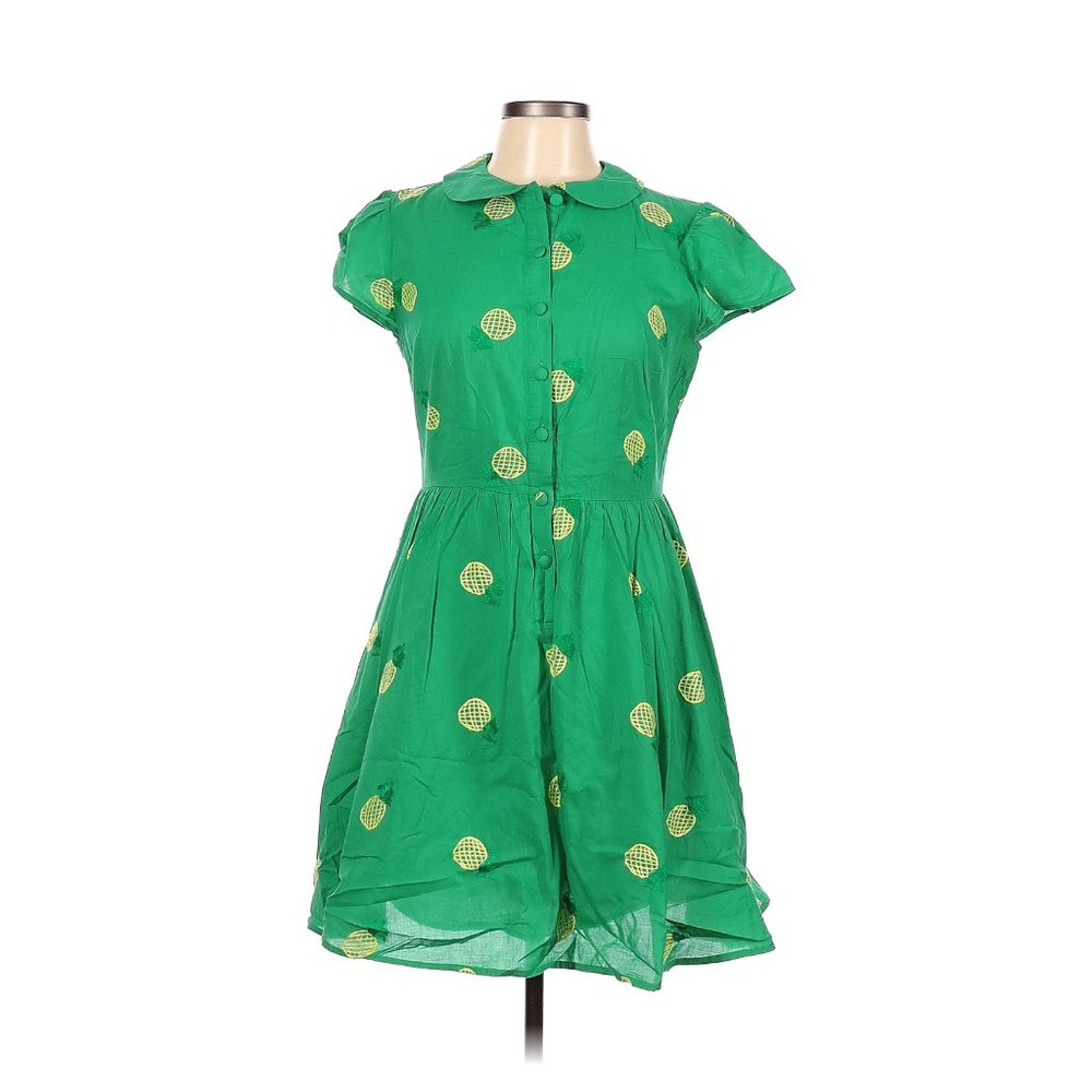 Green with Pineapples Voodoo Vixen Cap Sleeve dress.